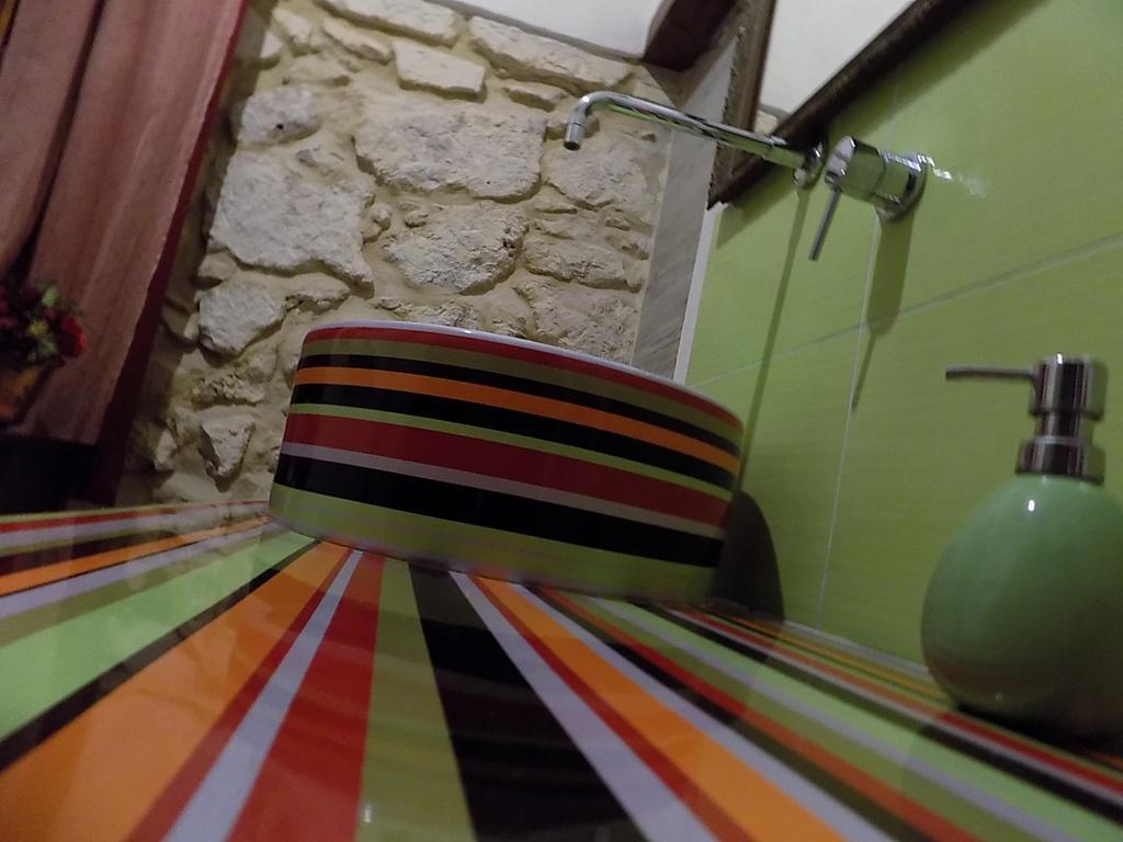 Asparano Ognina Bagian luar foto