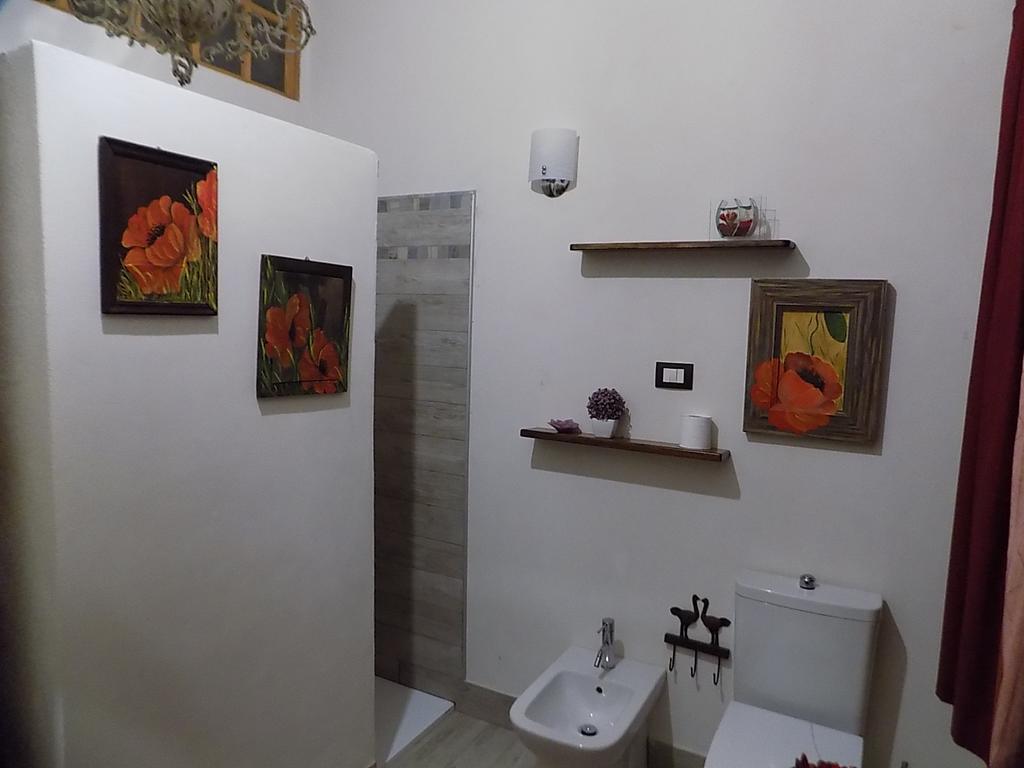 Asparano Ognina Bagian luar foto